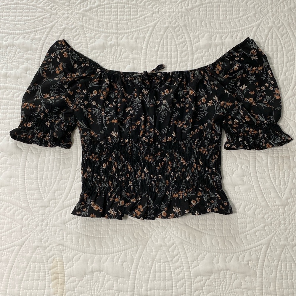 Women’s Papaya peplum top size Large